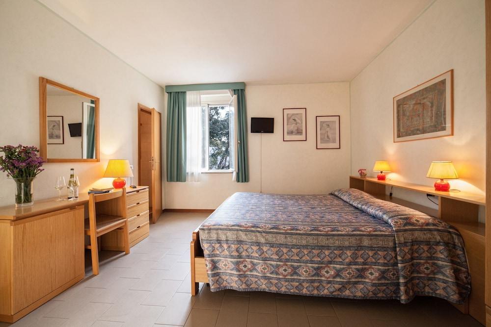 Hotel Villa Bolgheri Marina di Castagneto Carducci Esterno foto