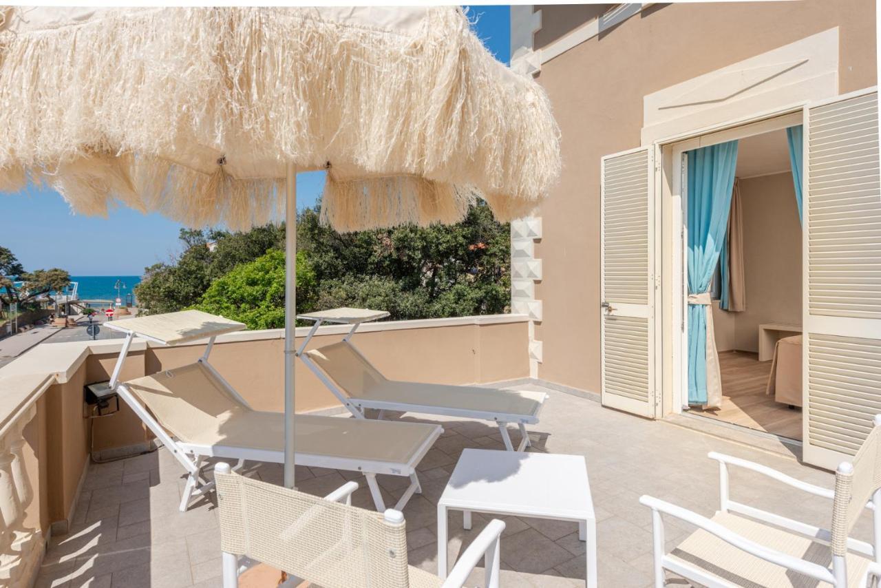 Hotel Villa Bolgheri Marina di Castagneto Carducci Esterno foto