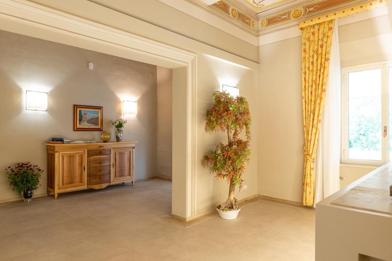 Hotel Villa Bolgheri Marina di Castagneto Carducci Esterno foto